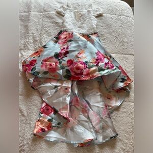 Girls floral dress💐!